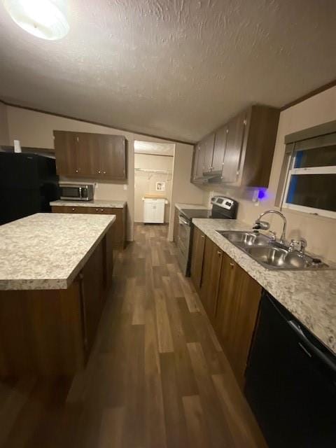111 Pine Street, Ravenna TX 75476 - Photo 24