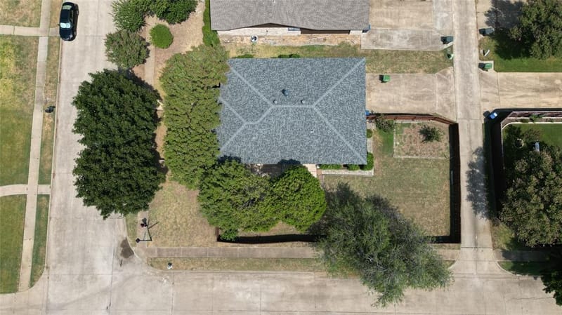 2818 Gayle Drive, Garland TX 75044 - Photo 2