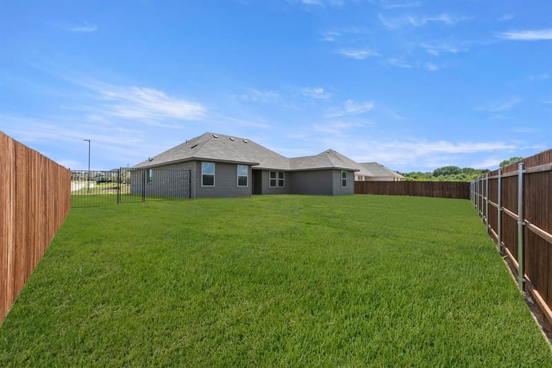 2609 River Bank Drive, Burleson TX 76028 - Photo 27