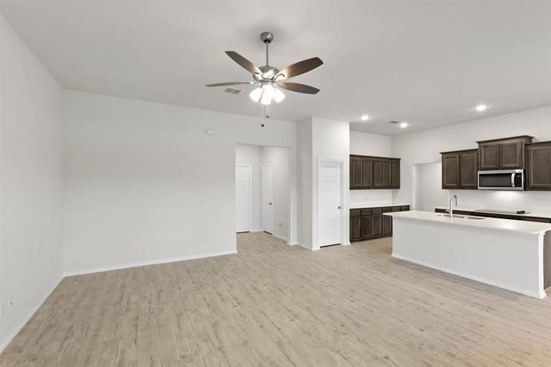 2609 River Bank Drive, Burleson TX 76028 - Photo 16