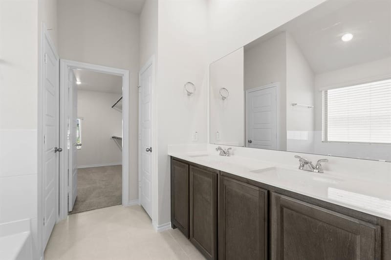 2609 River Bank Drive, Burleson TX 76028 - Photo 9