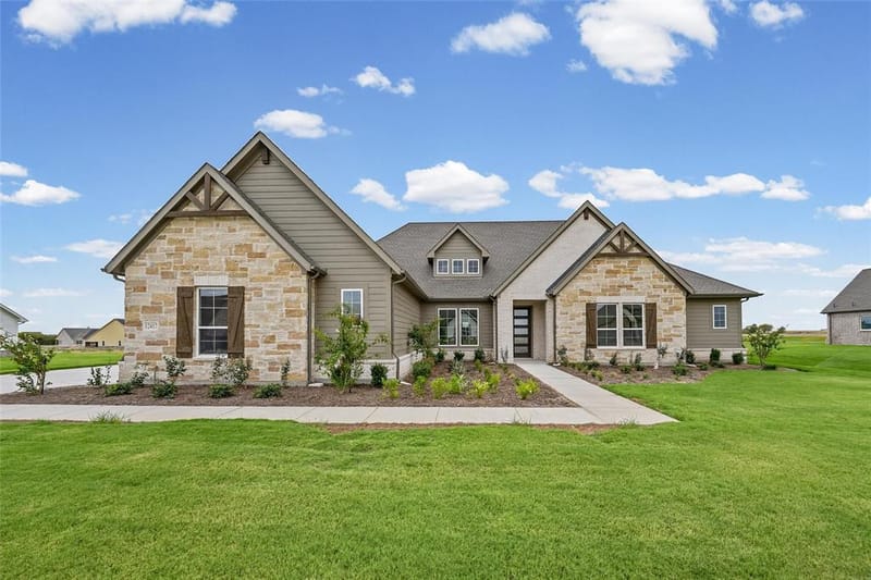 12417 Hornfels Drive, Krum TX 76249 - Photo 2