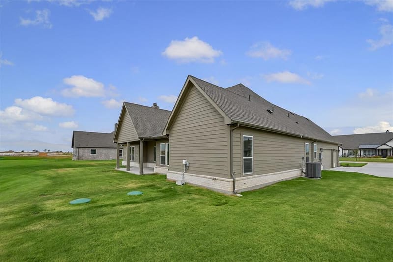 12417 Hornfels Drive, Krum TX 76249 - Photo 36