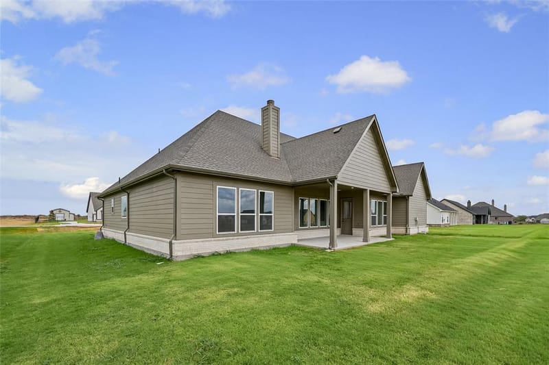 12417 Hornfels Drive, Krum TX 76249 - Photo 34
