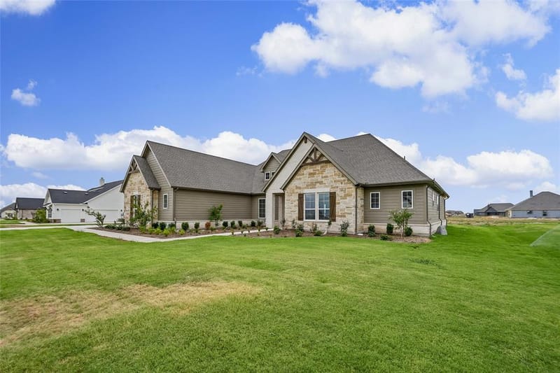 12417 Hornfels Drive, Krum TX 76249 - Photo 4
