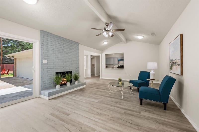 4905 Granite Shoals Avenue, Fort Worth TX 76103 - Photo 2
