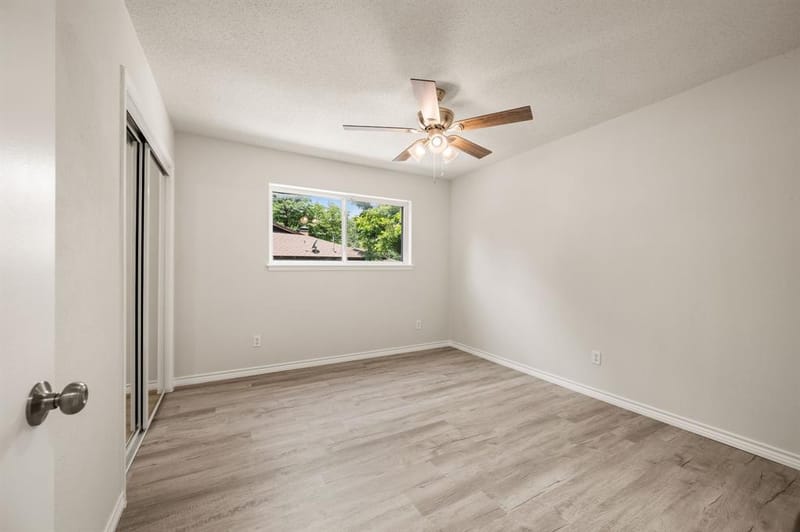 4905 Granite Shoals Avenue, Fort Worth TX 76103 - Photo 29