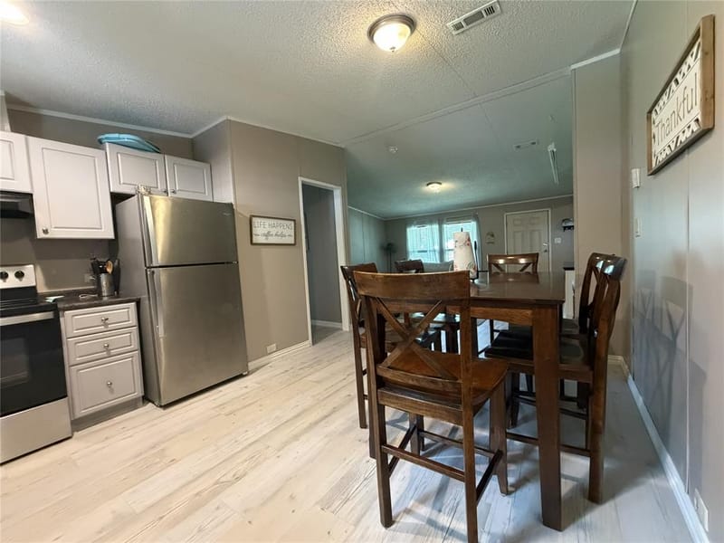 6112 Big Wood Court, Fort Worth TX 76135 - Photo 9