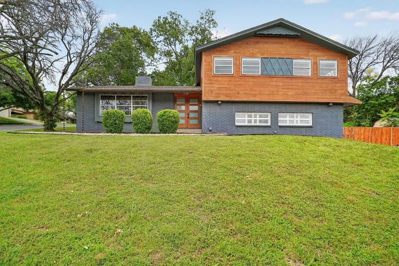 6609 Genoa Road, Fort Worth TX 76116