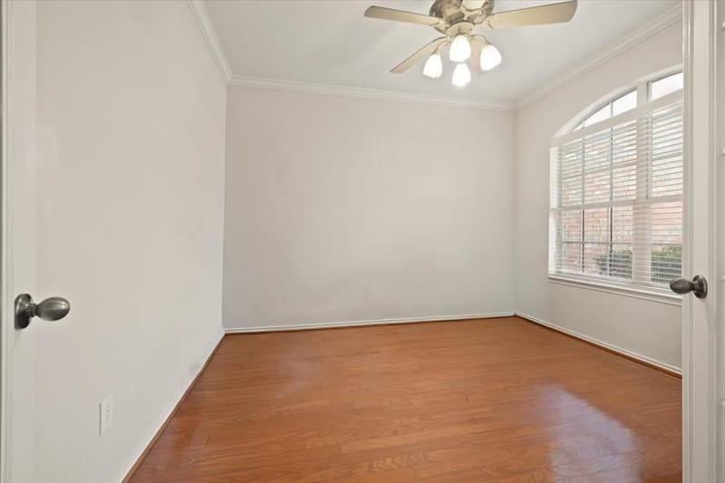 6705 Glade Drive, Arlington TX 76001 - Photo 33