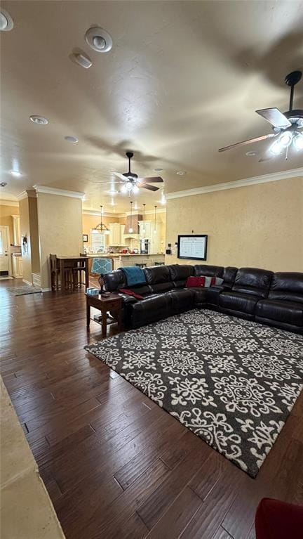 445 W Belknap Street, Jacksboro TX 76458 - Photo 10
