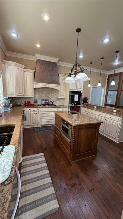 445 W Belknap Street, Jacksboro TX 76458 - Photo 11