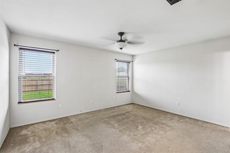 8111 Macgregor Drive, Arlington TX 76002 - Photo 13