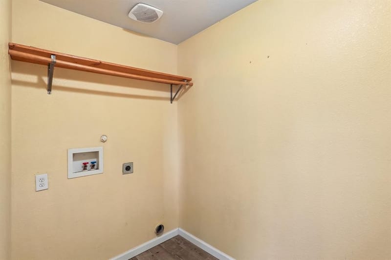 8111 Macgregor Drive, Arlington TX 76002 - Photo 20