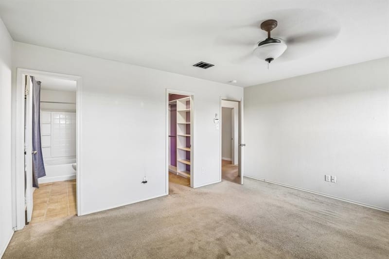 8111 Macgregor Drive, Arlington TX 76002 - Photo 14