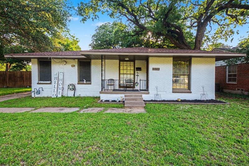 1003 Ash Street, Irving TX 75060 - Photo 2