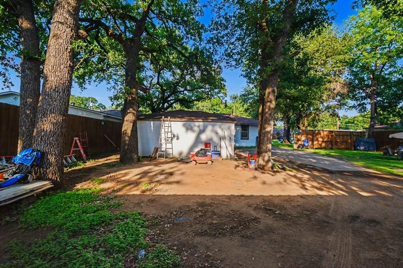 1003 Ash Street, Irving TX 75060 - Photo 36