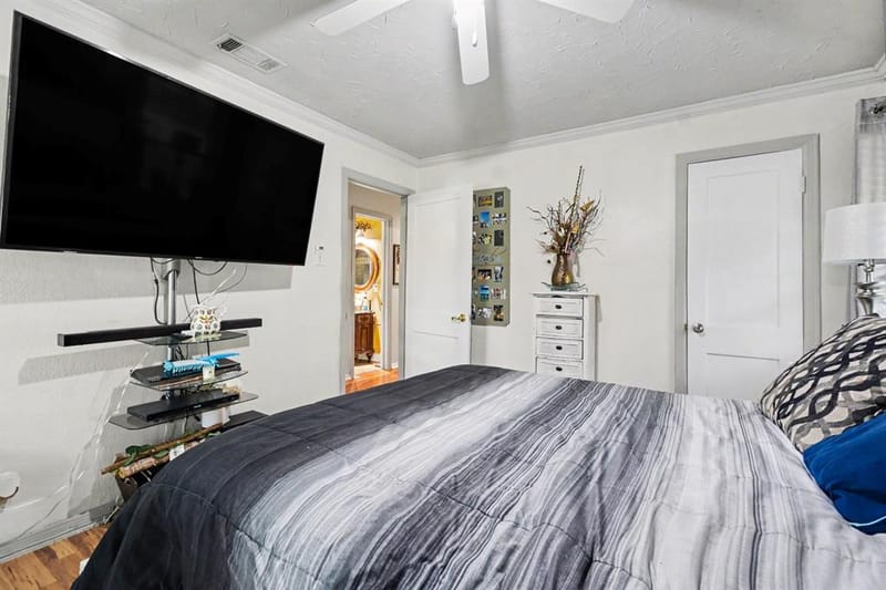 1003 Ash Street, Irving TX 75060 - Photo 18