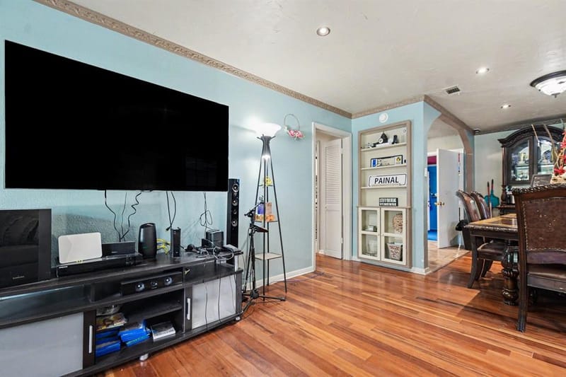 1003 Ash Street, Irving TX 75060 - Photo 8