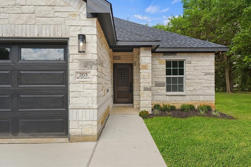 203 Kalura Way, Tool TX 75143 - Photo 3