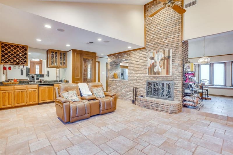 2006 Lake Country Drive, Arlington TX 76012 - Photo 12