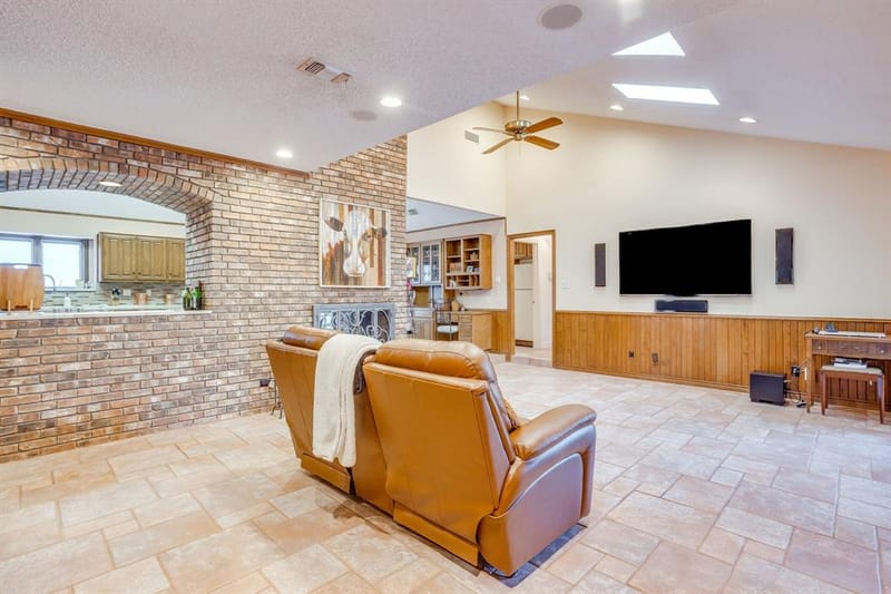2006 Lake Country Drive, Arlington TX 76012 - Photo 14