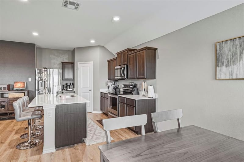 1210 Grand View Drive, Ennis TX 75119 - Photo 13