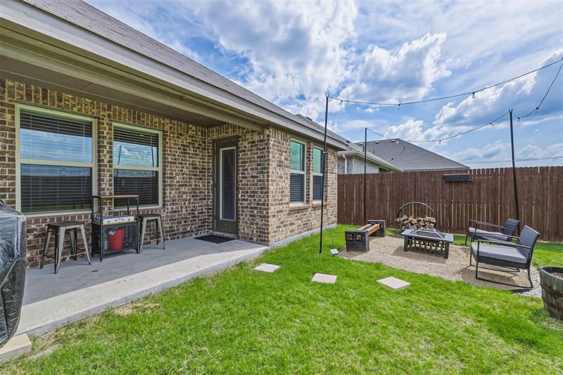 1210 Grand View Drive, Ennis TX 75119 - Photo 30