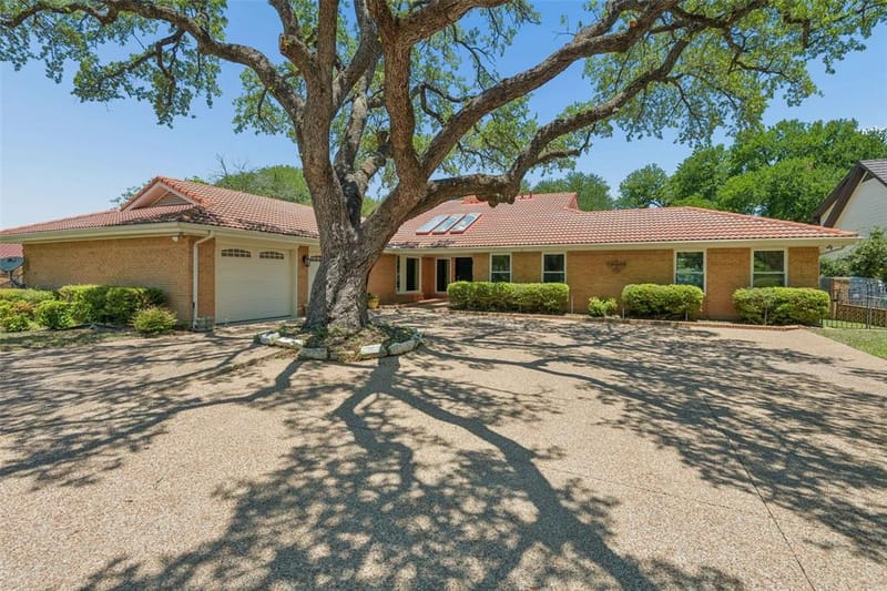 8937 Random Road, Fort Worth TX 76179