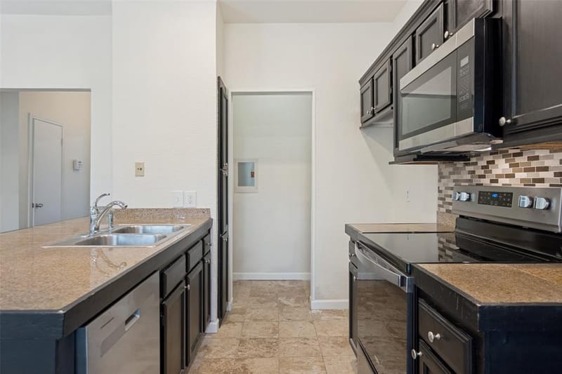 7340 Skillman Street # 1014, Dallas TX 75231 - Photo 9