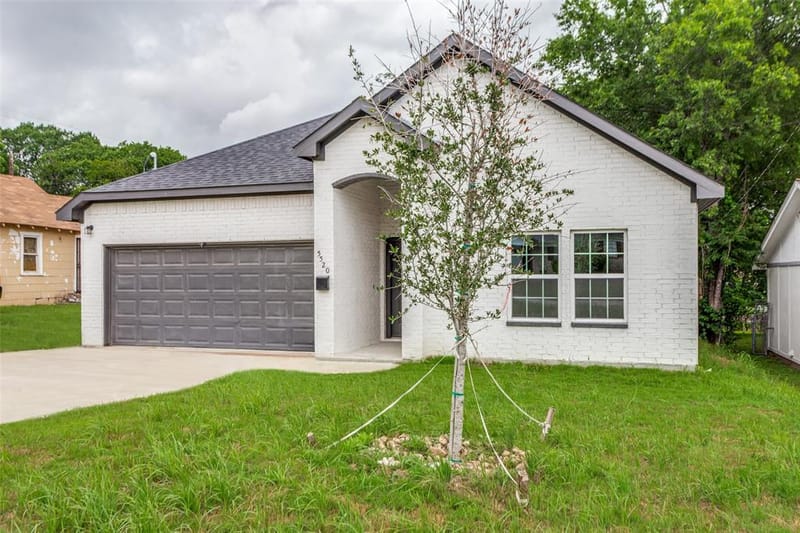 5520 Goodman Avenue, Fort Worth TX 76107 - Photo 2