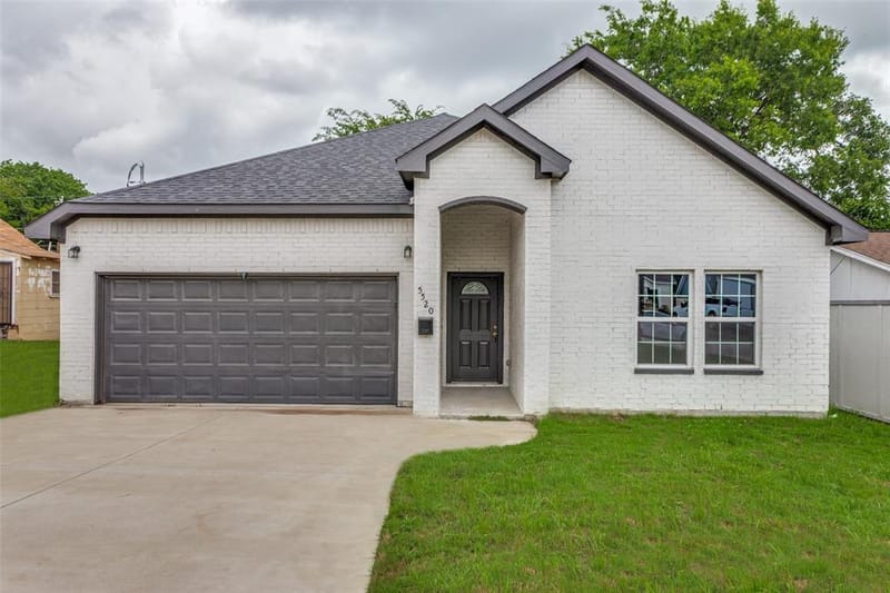 5520 Goodman Avenue, Fort Worth TX 76107