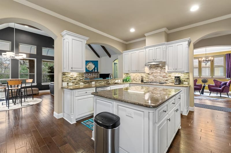 4711 Taylor Lane, Grapevine TX 76051 - Photo 2