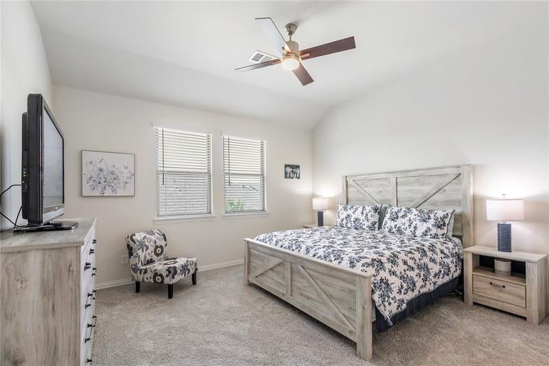 413 Parkside Drive, Argyle TX 76226 - Photo 13
