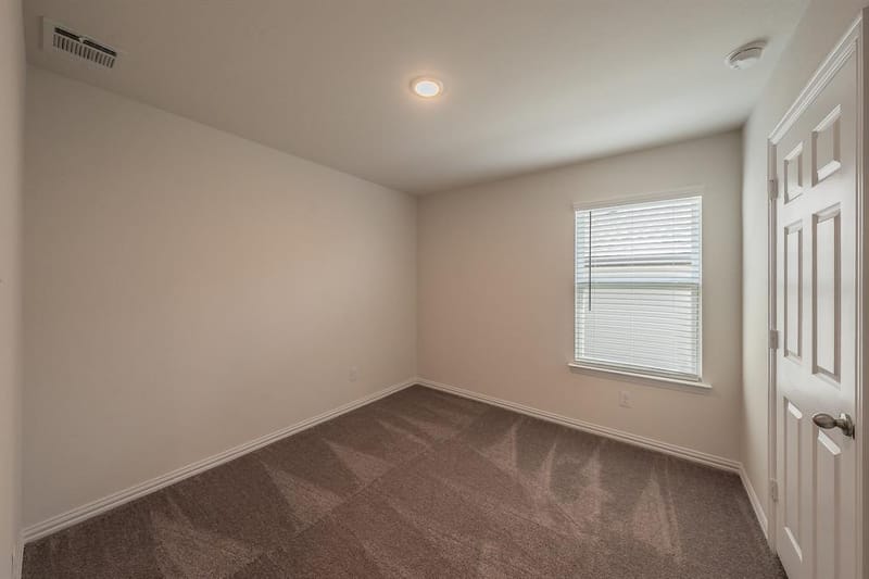 433 Rose Avenue, Cleburne TX 76033 - Photo 17
