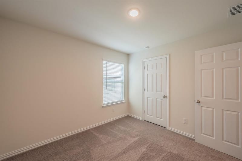 433 Rose Avenue, Cleburne TX 76033 - Photo 18