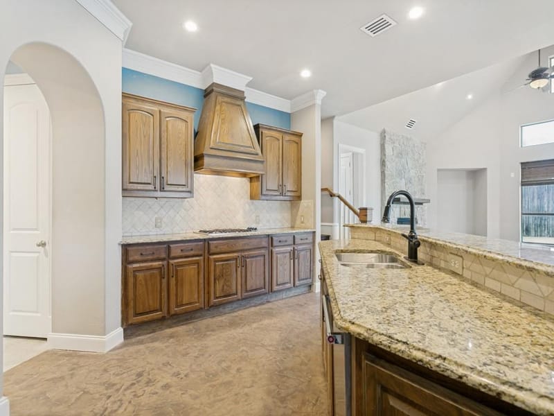 4304 Tree House Lane, Corinth TX 76208 - Photo 12