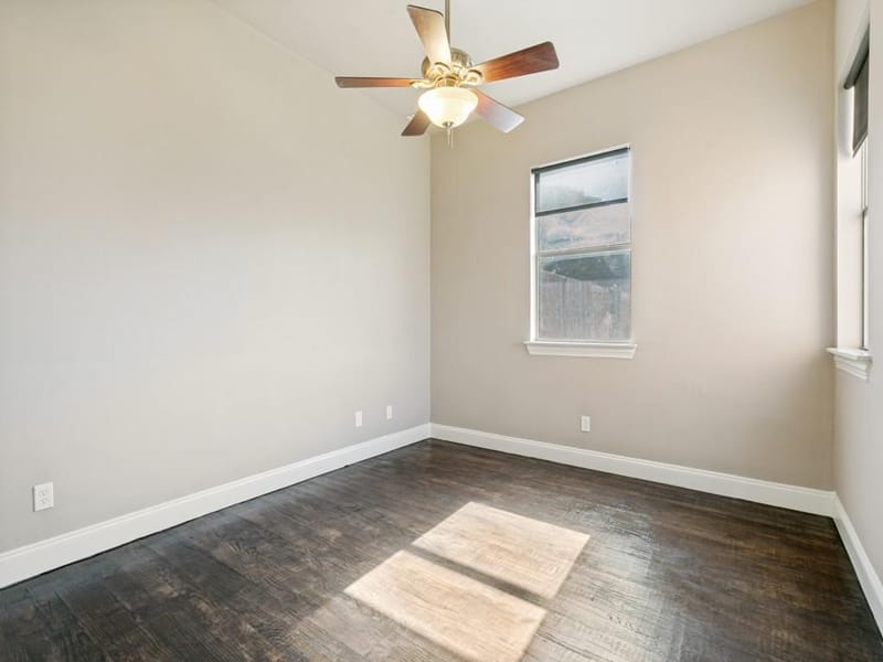 4304 Tree House Lane, Corinth TX 76208 - Photo 15