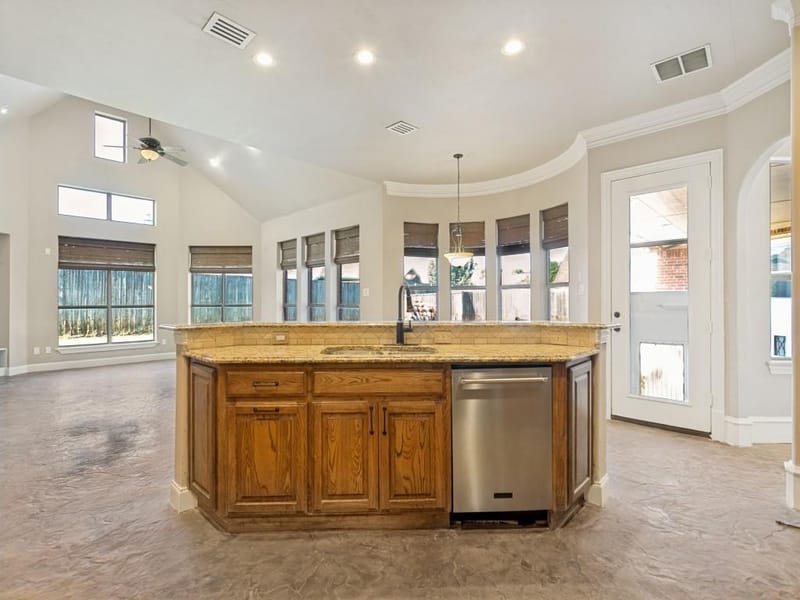 4304 Tree House Lane, Corinth TX 76208 - Photo 11