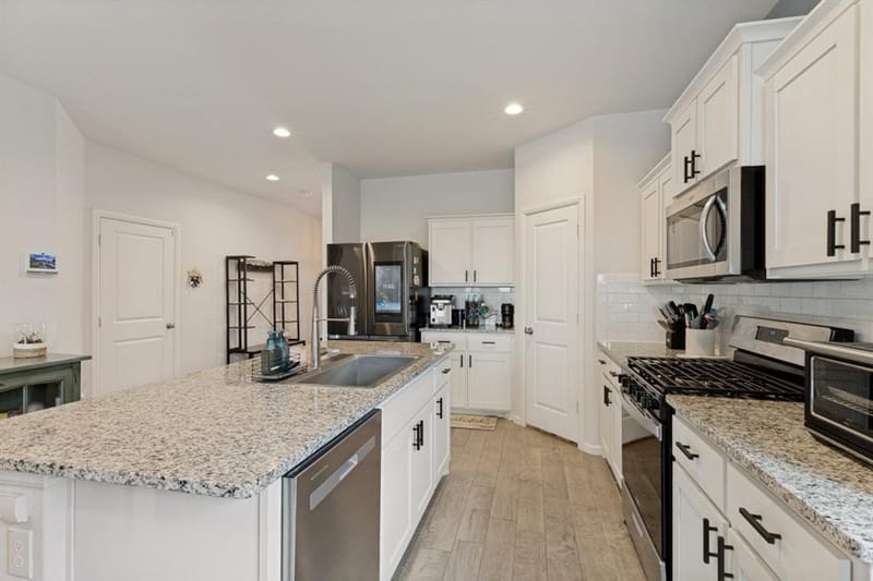 5229 Blue Night Drive, Fort Worth TX 76179 - Photo 5