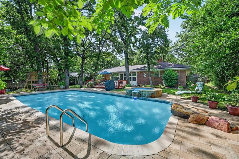 2214 Ravinia Drive, Arlington TX 76012 - Photo 36