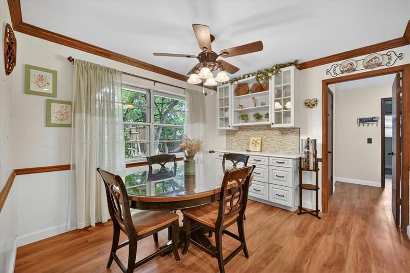 2214 Ravinia Drive, Arlington TX 76012 - Photo 9