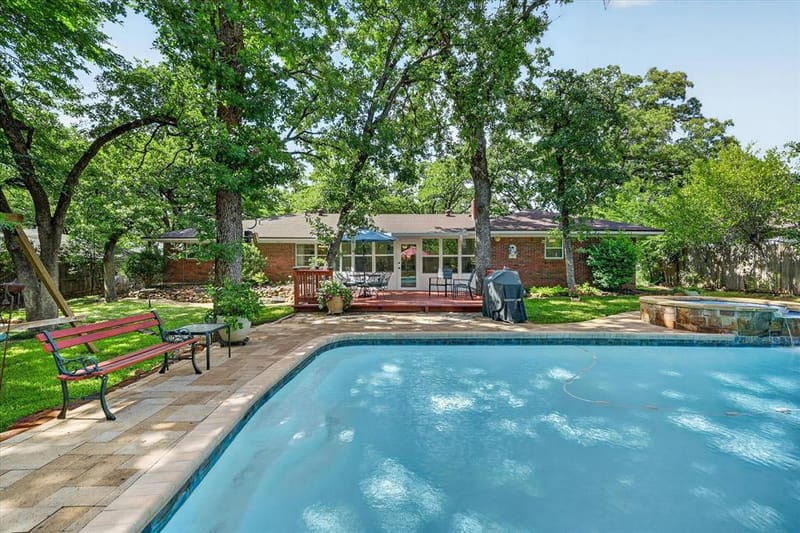 2214 Ravinia Drive, Arlington TX 76012 - Photo 37
