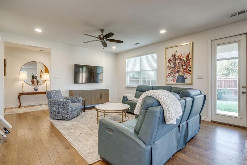 109 Crossroads Circle, Westworth Village TX 76114 - Photo 8