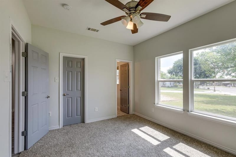 3083 Sunnyvale Street, Dallas TX 75216 - Photo 17