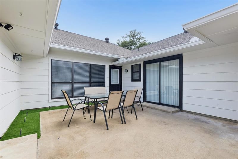 2405 Hanover Court, Rowlett TX 75088 - Photo 21