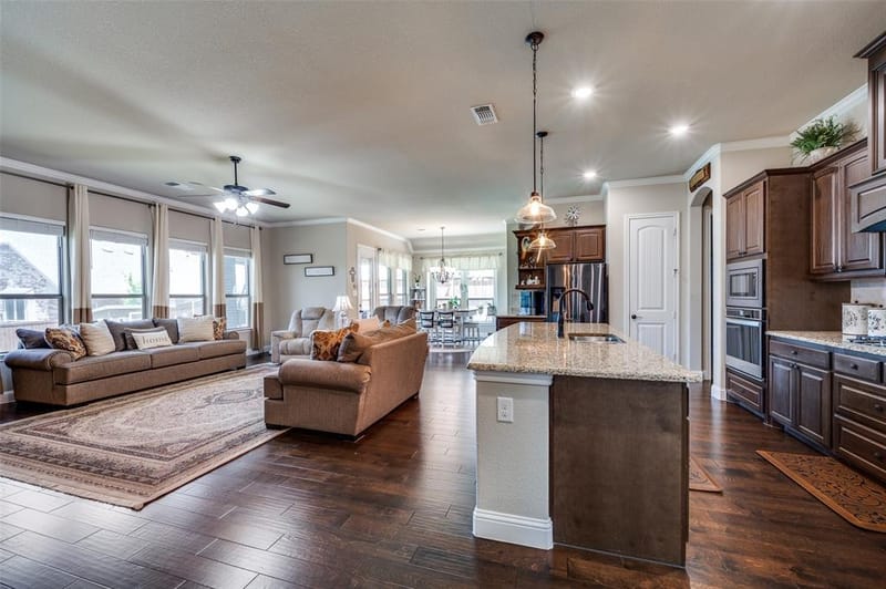5912 Trail Marker Court, Fort Worth TX 76123 - Photo 8