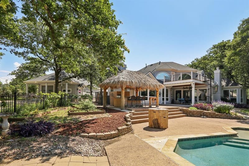 823 Carrie Court, Lakewood Village TX 75068 - Photo 34