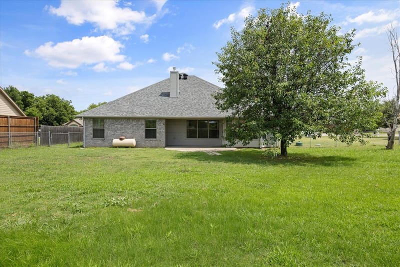 1904 Lazy Court, Granbury TX 76048 - Photo 26