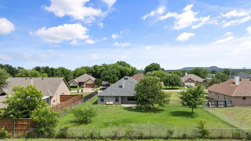 1904 Lazy Court, Granbury TX 76048 - Photo 28